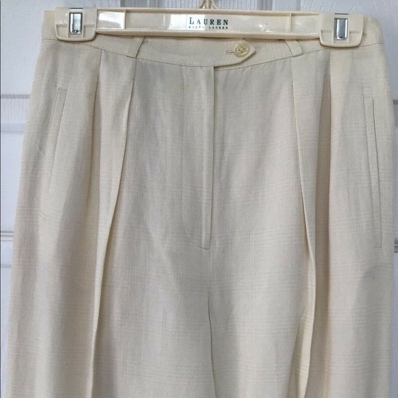 VINTAGE 1990's
RALPH LAUREN
WOMAN'S PANTSUIT - Picture 8 of 10